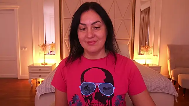 VelvetLuck live cam preview