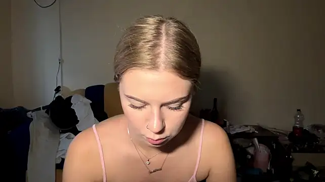 HoneysPiee