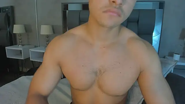 Charlie___Musk live cam on StripChat