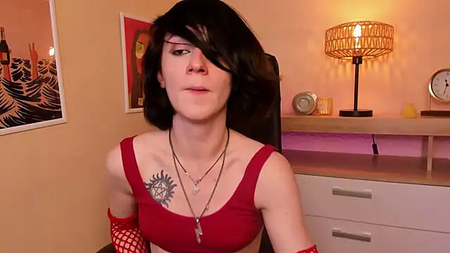 MickeQuinee