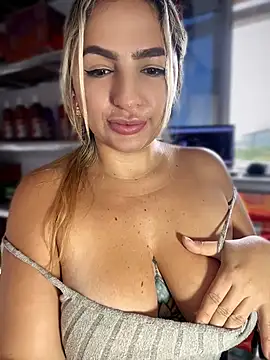 sammyqueenx21 webcam