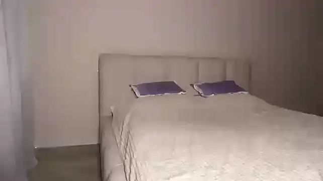 modestastorey's live room