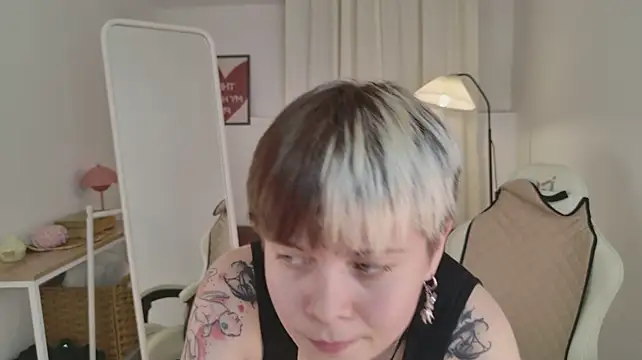 Kitty_Ollive