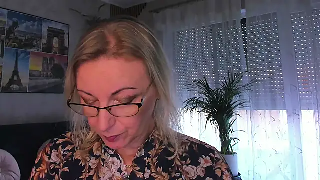 vanessa_chat