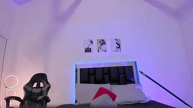 maxpower830's live room