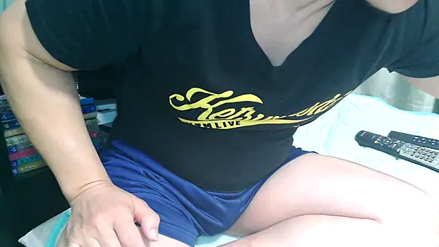 guruguru_ktm live sex cam
