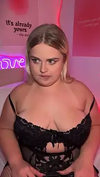 April_Vancee webcam