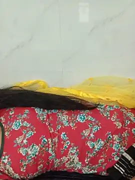 hot_riya_999's live room