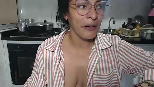 kateleyagrey