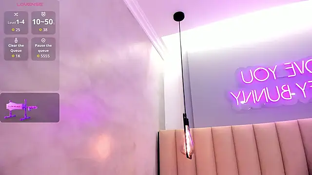 Naomymonroe_