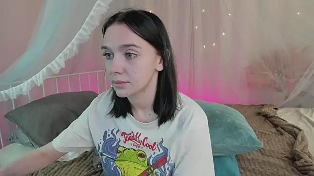 Lesi_Moonie01