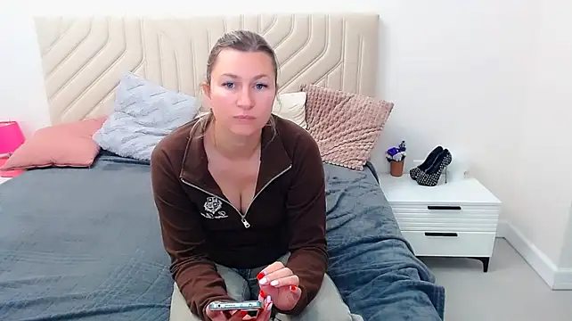 Incredible_Ariela