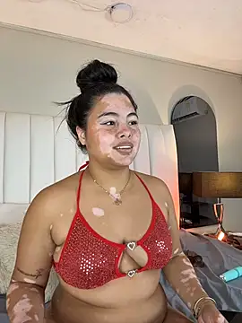 AlessiaBloom_