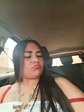 MAYE__13 live cam on StripChat