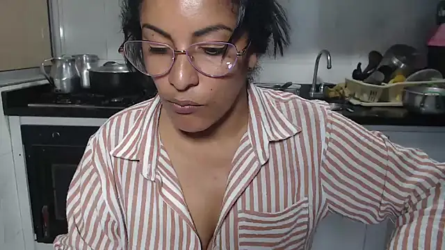 kateleyagrey