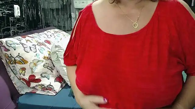 SweetMommaX live cam preview