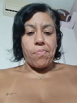 Molly_newman6 live cam on StripChat