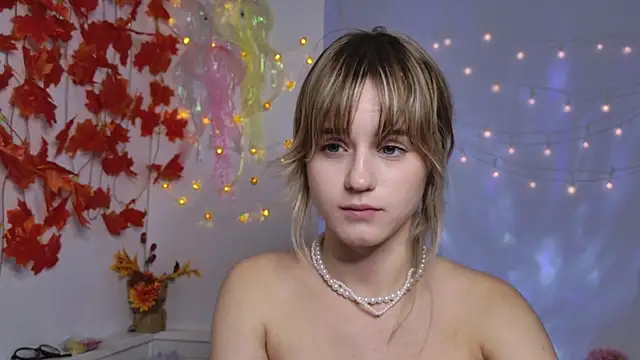 Tessa_Shy_ webcam
