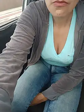 Lupita_sol live sex cam