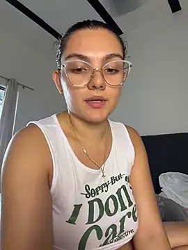 Eva_stark10 live cam on StripChat