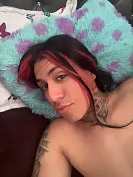 ArohomLester_