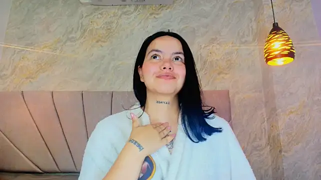 Mia_candy_0