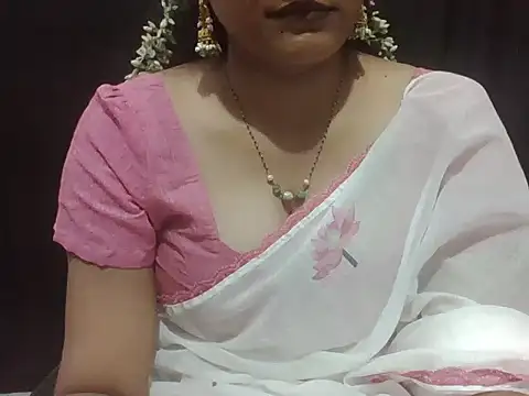 Thilothama_Vaishu