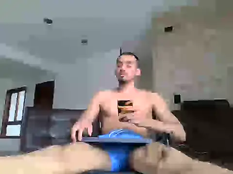 YakedCrus