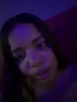 julianabfgsilvaa80 live cam on StripChat