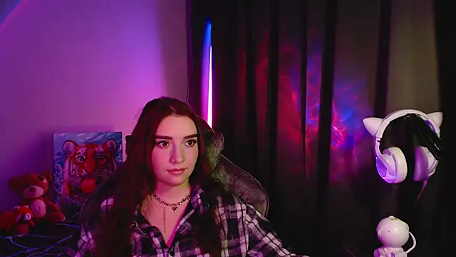 Celia_Sensual_