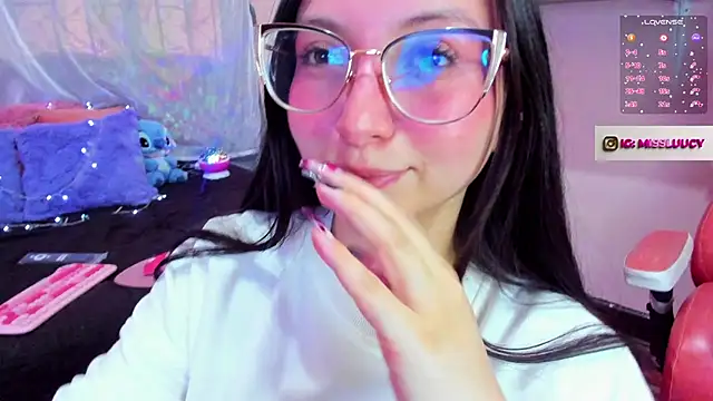 lucy_neil
