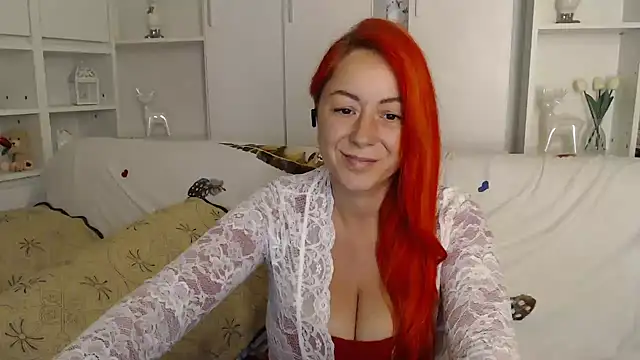 _karolynesyera_ live cam on StripChat