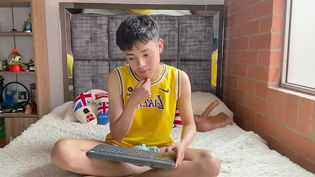 Andy_Belier23 live sex cam
