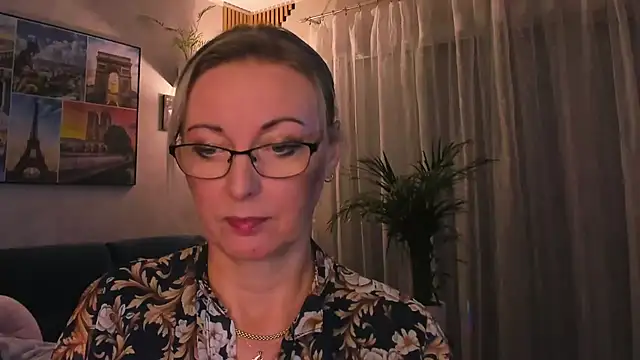 vanessa_chat