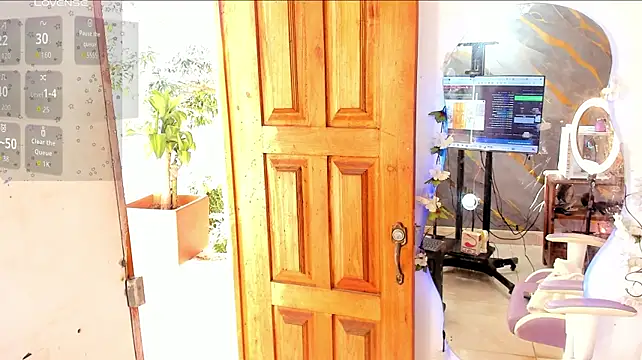 sofia_gold_