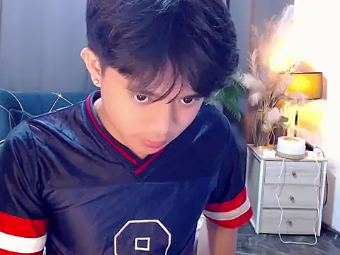 NautyBoyBrazeen_143