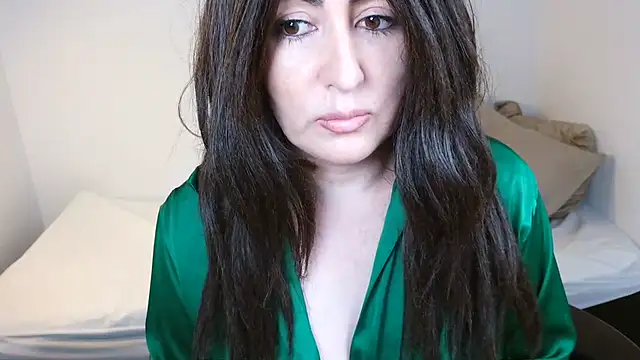 naughty_sarahh