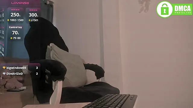 zoe_37