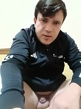 Canercakan live cam on StripChat