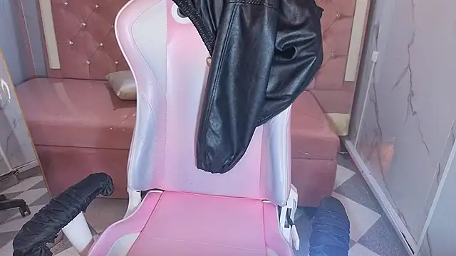 skeler_lovd_b_ (F young) - big squirt 💦💦🤭