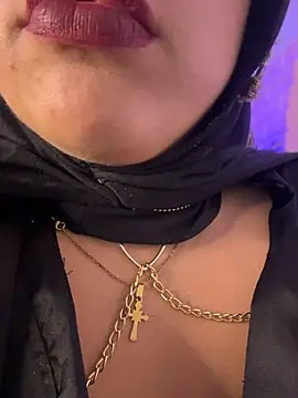 zahra_jalid (F young) - BIG SQUIRT