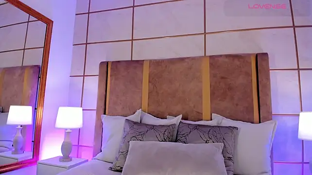 GretaVelvet webcam