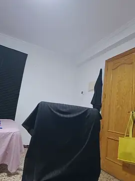 Big_as-big webcam