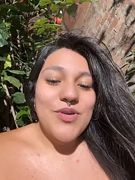 Emily_Gomezz webcam