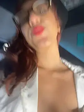 LacyLureXXX webcam