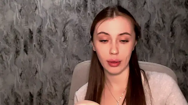 Nikonara_Love live cam on StripChat