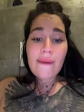 TattooGirlAlia webcam
