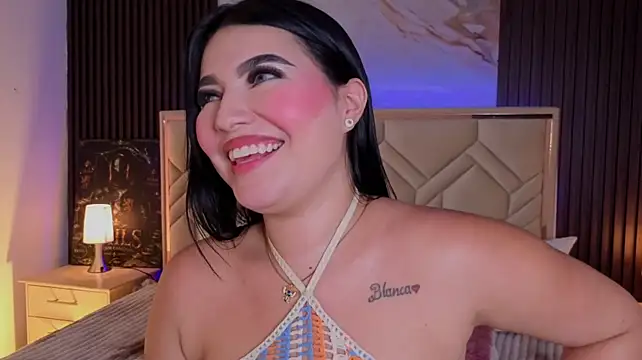miaafarrel (F teen) - 🍑 BOOTY SHAKE! Let’s start the fun 🔥