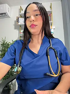 miacamille_ (F teen) - Show tits + play tits