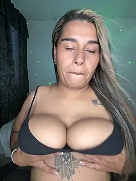 busty_ass_girl